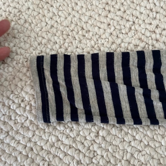 Woman’s long sleeve top - Picture 4 of 6